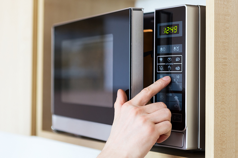 【家電ライターが解説】共用電子レンジ選びの極意！それ評判悪いかもしれませんよ？